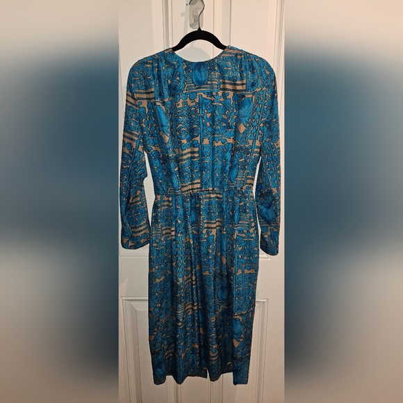 Vintage Tanner crest pattern longsleeve dress - Picture 4 of 10